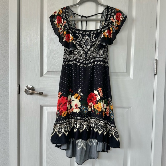 FARM Rio Dresses & Skirts - FARM Rio Paradise Ruffle Dress